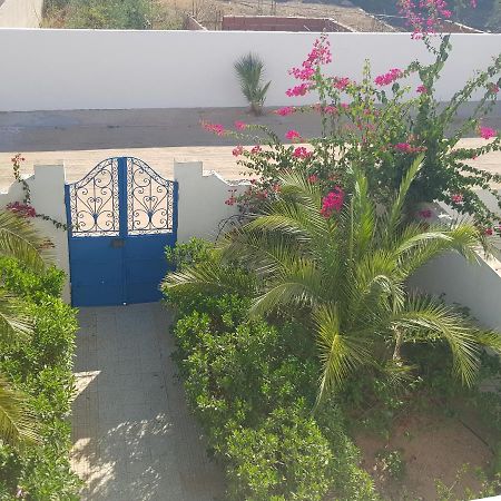 Maison Les Palmiers 300M De La Plage أغير المظهر الخارجي الصورة
